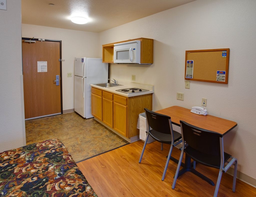 Suburban Studios Hammond Room photo